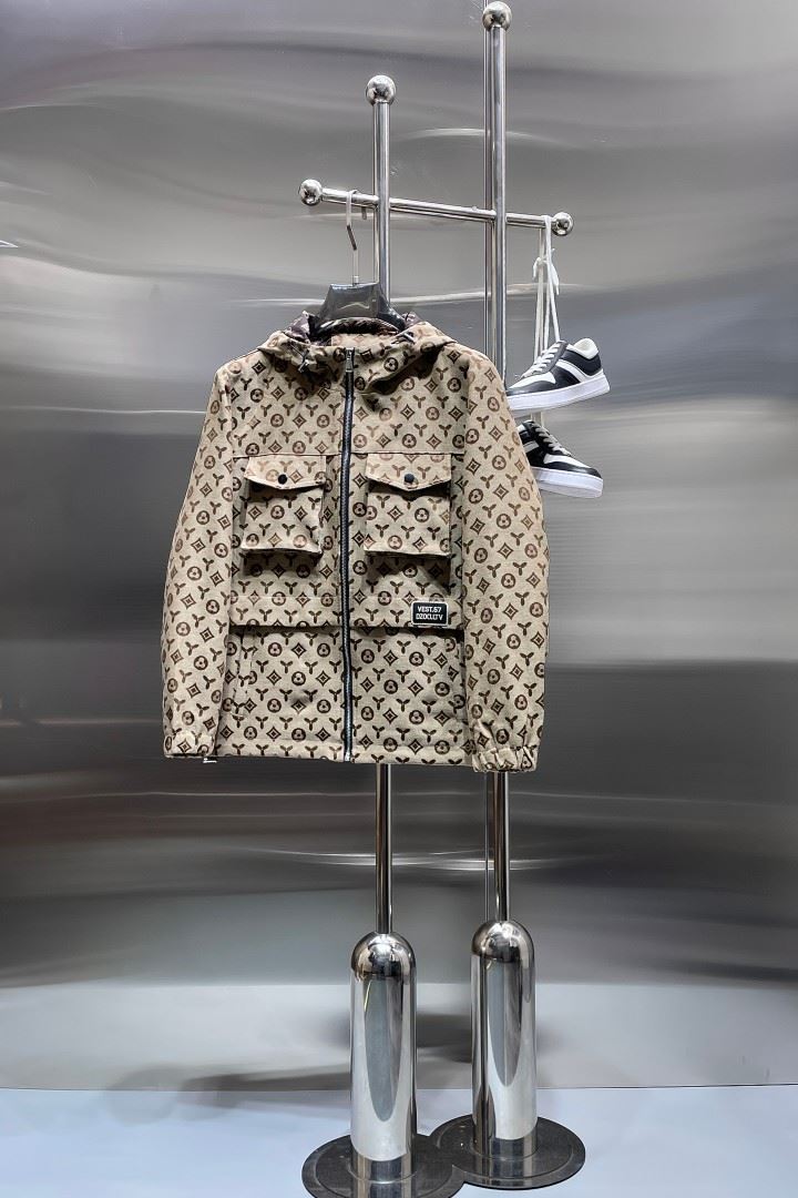 Louis Vuitton Outwear